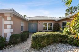 Picture of 322 Avenida De Paradisio, Sarasota, FL 34242