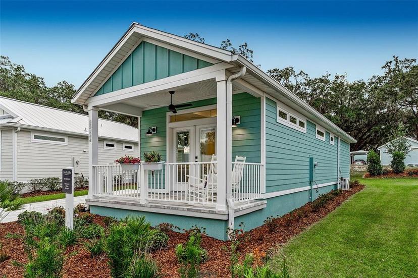 Picture of 12133 Grand Oak Lane, Oxford FL 34484