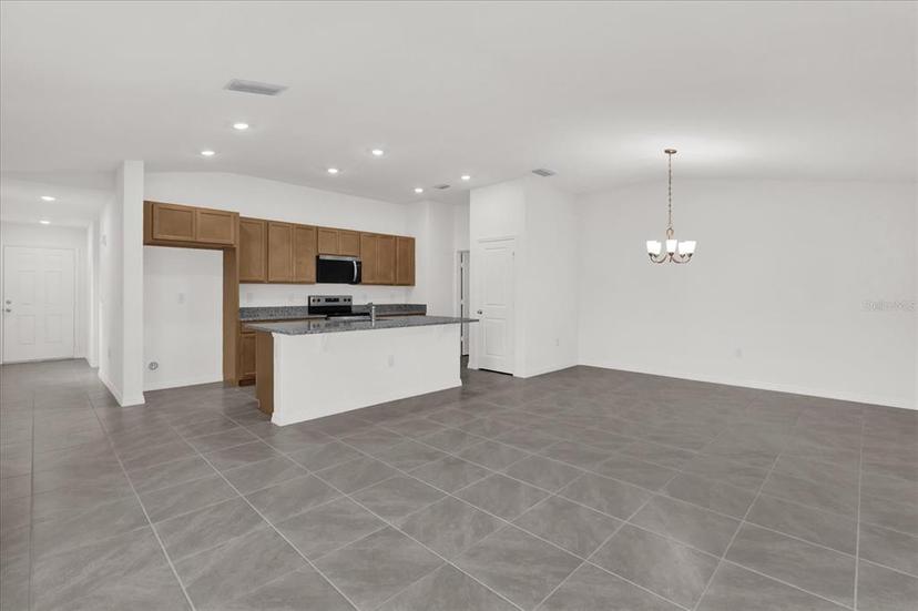 Picture of 219 Ash Way, Auburndale FL 33823