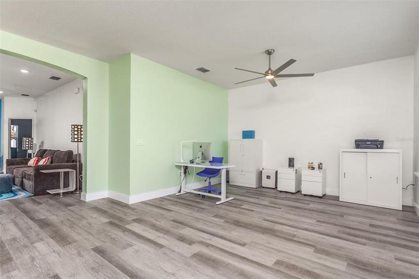Picture of 185 St Thomas Drive, Mulberry FL 33860