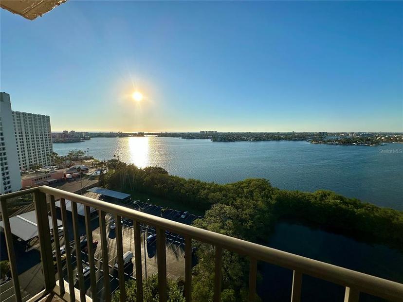 Picture of 7050 Sunset Drive S Unit 1507, South Pasadena FL 33707