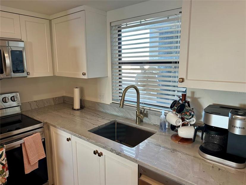 Picture of 7050 Sunset Drive S Unit 1507, South Pasadena FL 33707