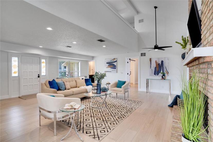 Picture of 107 17Th Street, Belleair Beach FL 33786