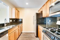 Picture of 2053 Dixie Belle Drive Unit 2053C, Orlando, FL 32812