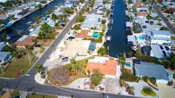 Picture of 9820 Royal Palm Drive, Bradenton, FL 34210