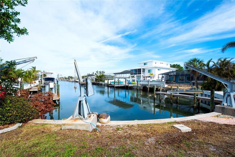 Picture of 9820 Royal Palm Drive, Bradenton FL 34210