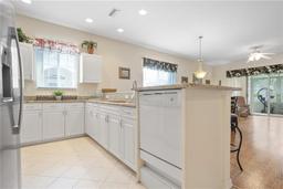 Picture of 24181 Green Heron Drive Unit 84, Punta Gorda, FL 33980