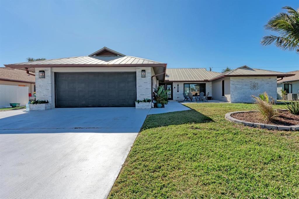 Picture of 9363 Steubenville Avenue, Englewood, FL 34224