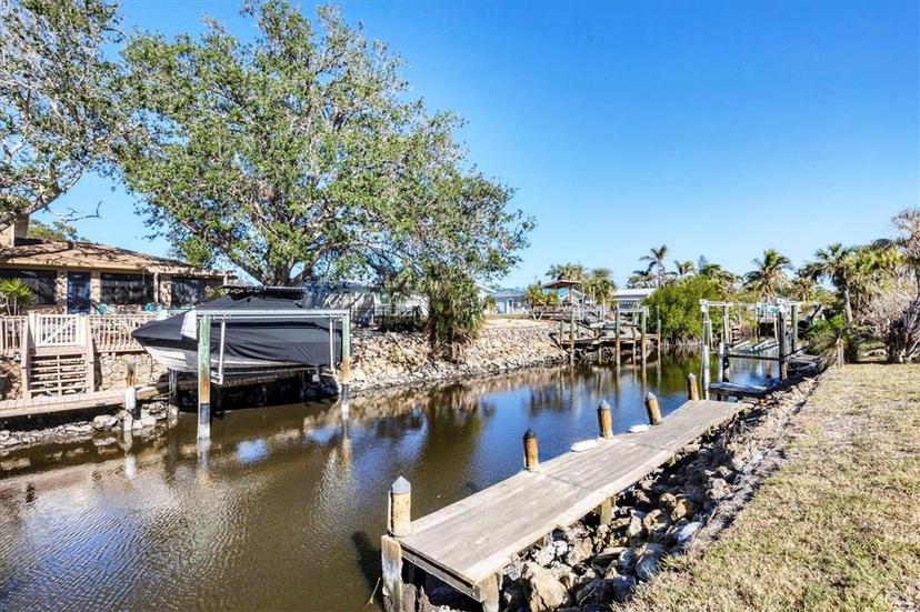 Picture of 560 Sandlor Drive, Englewood FL 34223