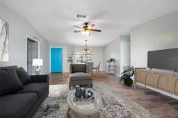 Picture of 124 Traders Cove Boulevard, Debary, FL 32713