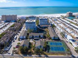 Picture of 1080 W Peppertree Lane Unit 506A, Sarasota, FL 34242