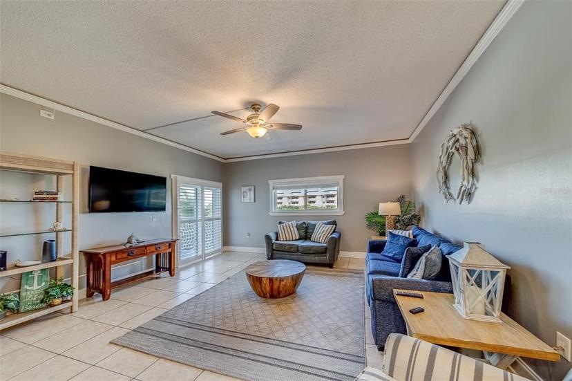 Picture of 18320 Gulf Boulevard Unit 303, Redington Shores FL 33708