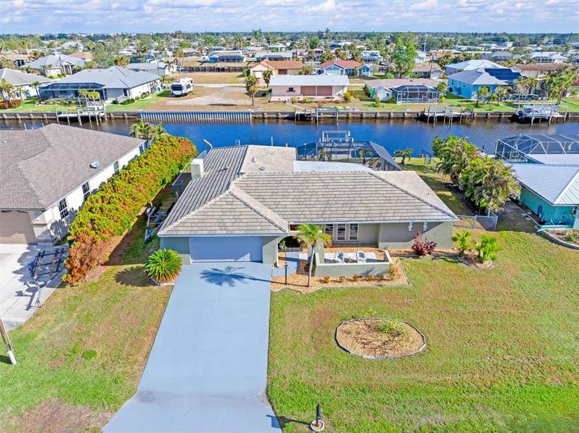 Picture of 138 Peckham Street Sw, Port Charlotte FL 33952
