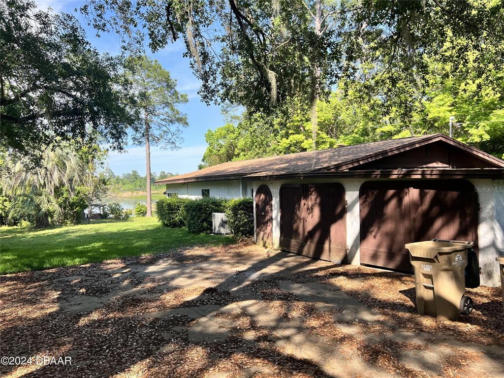Picture of 27805 Kathryn Circle, Paisley, FL 32767