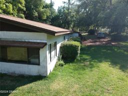 Picture of 27805 Kathryn Circle, Paisley, FL 32767
