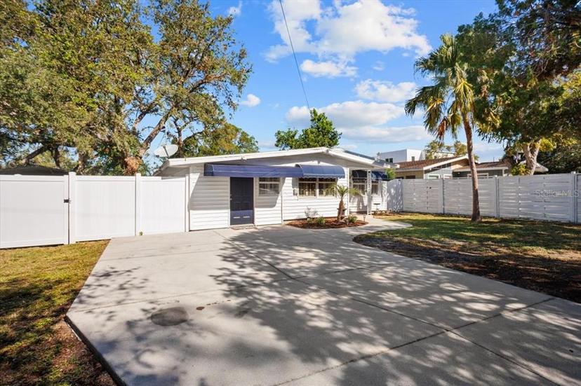 Picture of 2369 Browning Street, Sarasota FL 34237