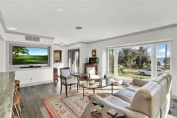 Picture of 2301 Lakeshore Drive, Mount Dora, FL 32757