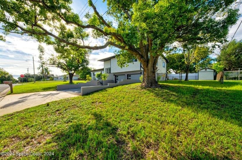 Picture of 755 Delespine Avenue, Titusville FL 32780
