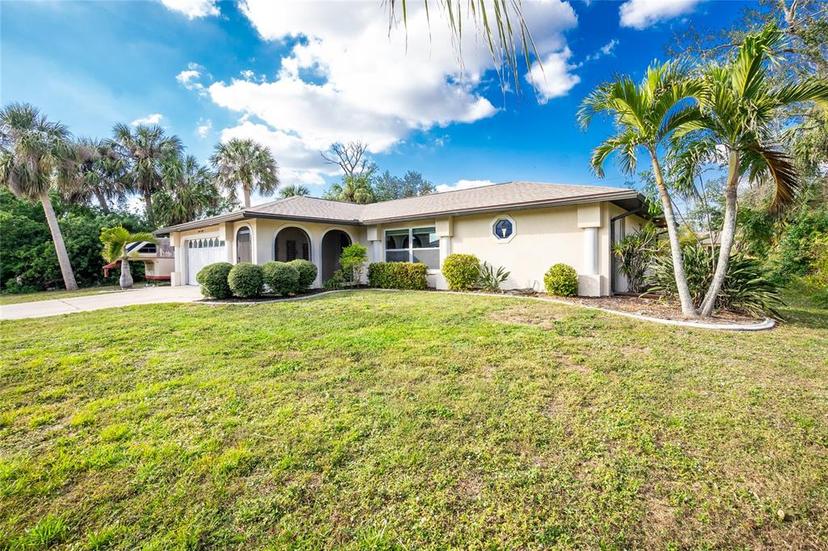 Picture of 1190 Victoria Ave Nw, Port Charlotte FL 33948