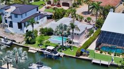 Picture of 747 Marbury Lane, Longboat Key, FL 34228