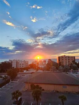 Picture of 19531 Gulf Boulevard Unit 611, Indian Shores, FL 33785