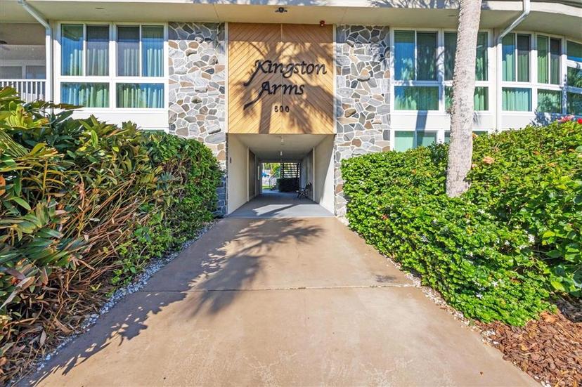 Picture of 500 S Washington Drive Unit 25B, Sarasota FL 34236