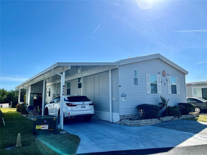 Picture of 556 Mount Oak Avenue Ne Unit 738, St Petersburg FL 33702