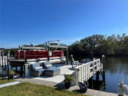 Picture of 556 Mount Oak Avenue Ne Unit 738, St Petersburg, FL 33702