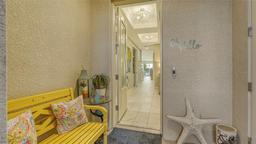 Picture of 505 Tamiami Trail N Unit 201, Venice, FL 34285