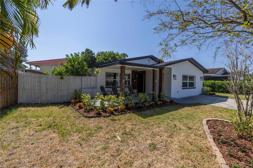 Picture of 4511 Helena Street Ne, St Petersburg FL 33703