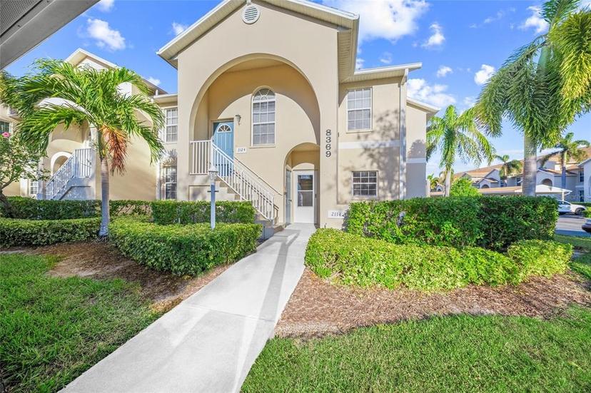 Picture of 8369 Wingate Drive Unit 2114, Sarasota FL 34238