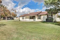 Picture of 1121 Londonderry Drive, Orange Park, FL 32065