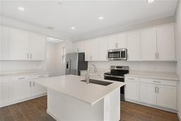 Picture of 1698 Sugarbelle Circle, Mascotte, FL 34753