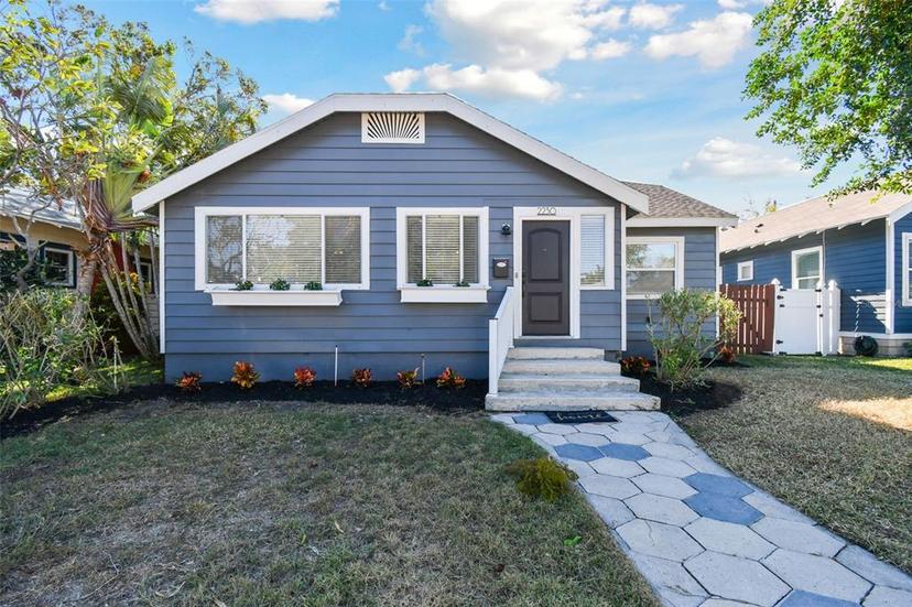 Picture of 2230 6Th Avenue N, St Petersburg FL 33713