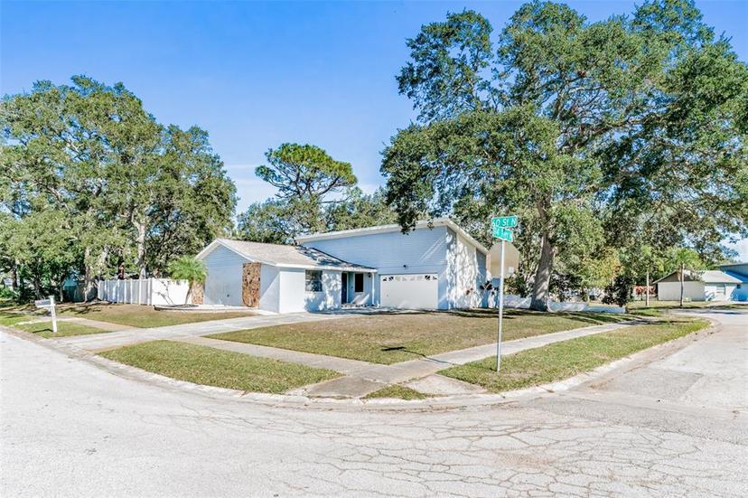 Picture of 11445 60Th Street N, Pinellas Park FL 33782