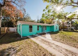 Picture of 7256 Pinehurst Drive, Spring Hill, FL 34606