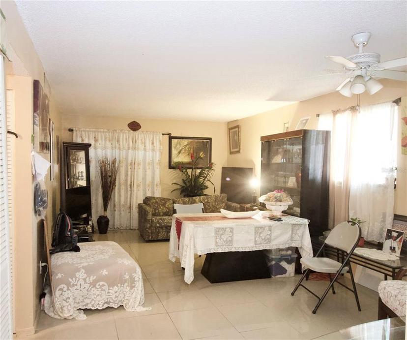 Picture of 2812 N Powers Drive Unit 72, Orlando FL 32818