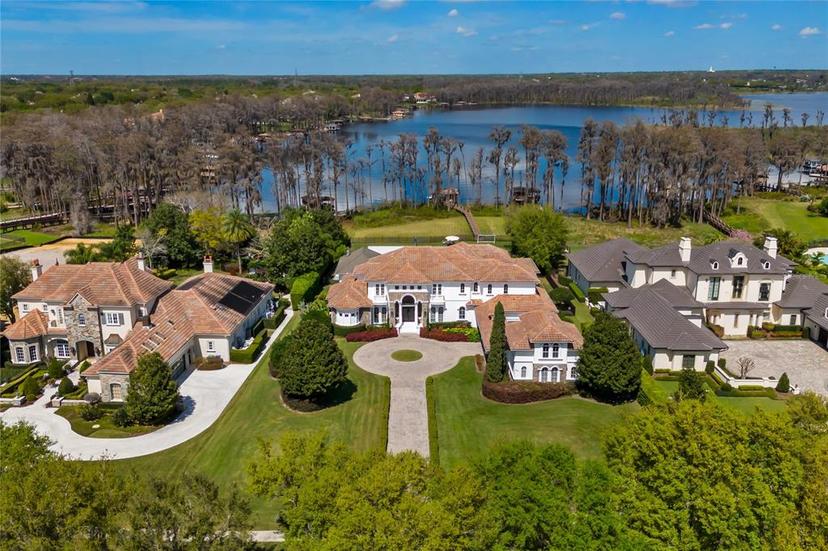 Picture of 9343 Tibet Pointe Circle, Windermere FL 34786