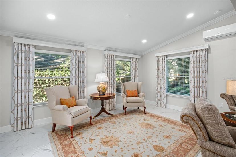 Picture of 109 E 12Th Avenue, Windermere FL 34786