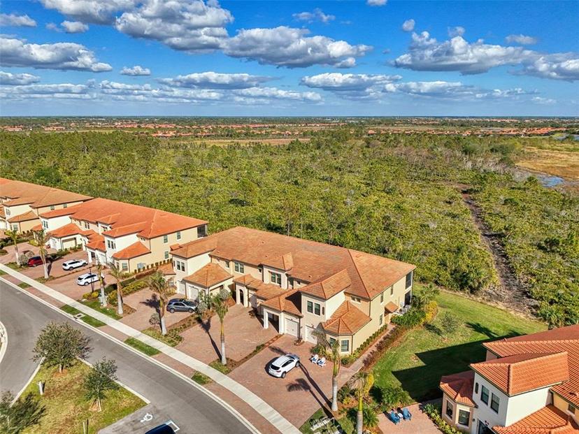 Picture of 10039 Crooked Creek Drive Unit 203, Venice FL 34293