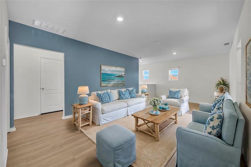 Picture of 7833 Oak Reflection Loop, Davenport FL 33837