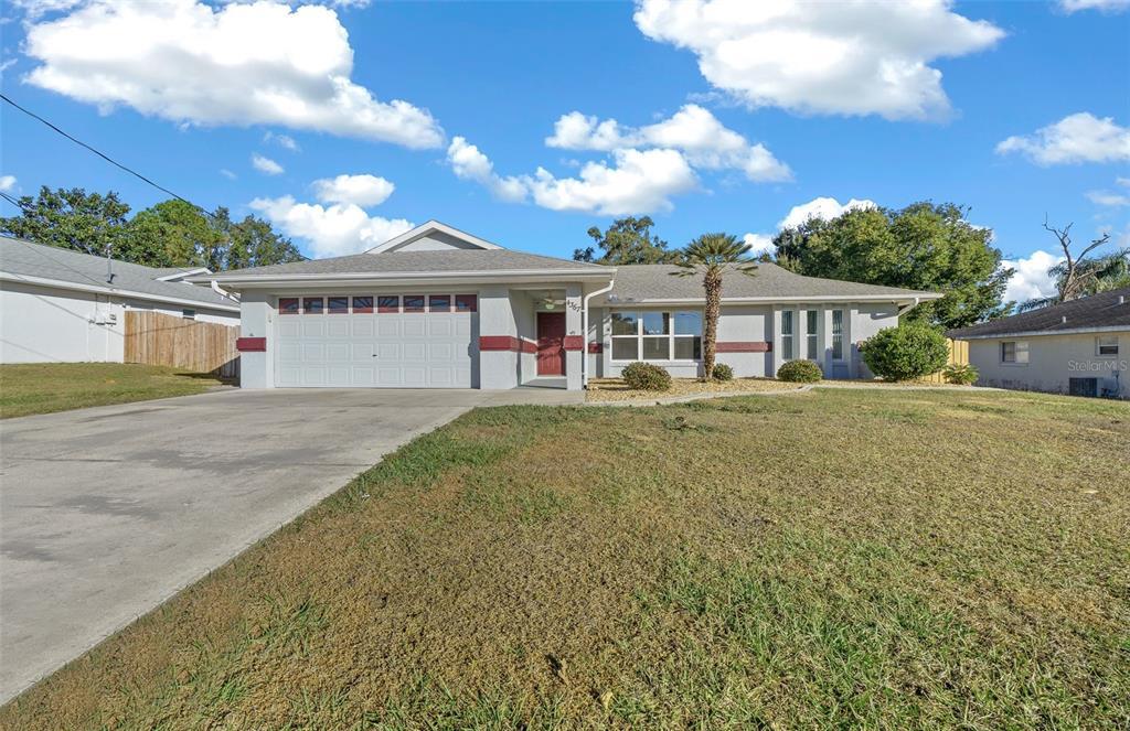 Picture of 4367 SE 106Th Place, Belleview, FL 34420