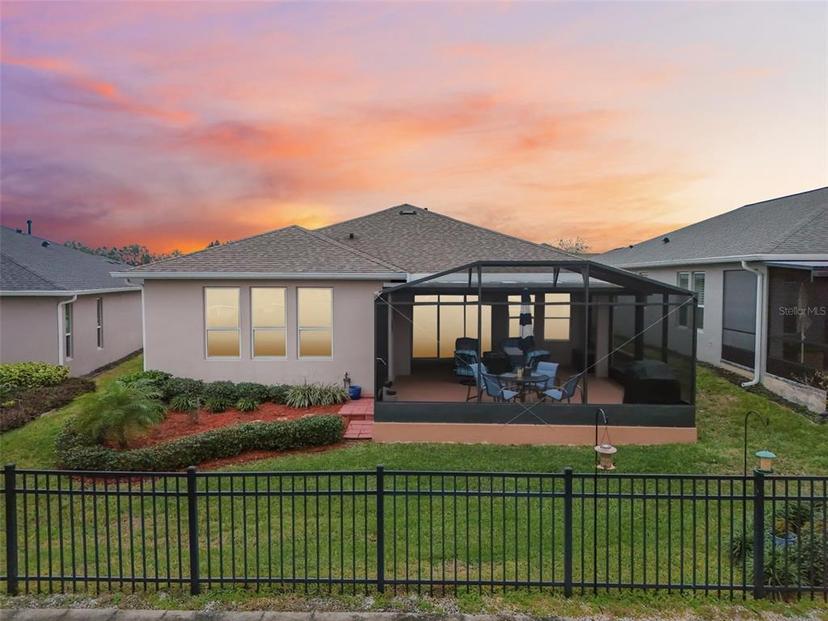 Picture of 537 Narrow View Lane, Groveland FL 34736