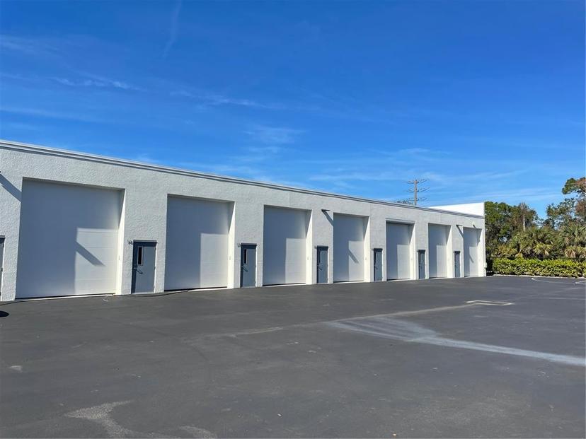 Picture of 5411 Tri Par Drive Unit 17, Sarasota FL 34234