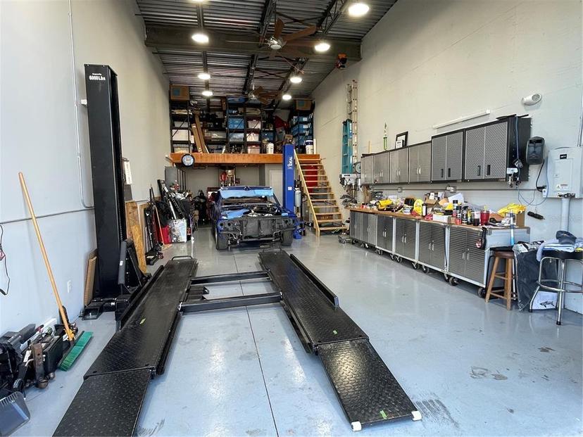 Picture of 5411 Tri Par Drive Unit 17, Sarasota FL 34234