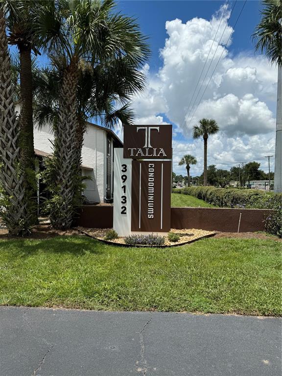 Picture of 39132 County Road 54 Unit 2070, Zephyrhills FL 33542