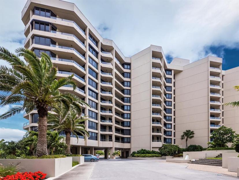 Picture of 1211 Gulf Of Mexico Drive Unit 401, Longboat Key FL 34228