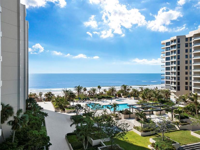 Picture of 1211 Gulf Of Mexico Drive Unit 401, Longboat Key FL 34228