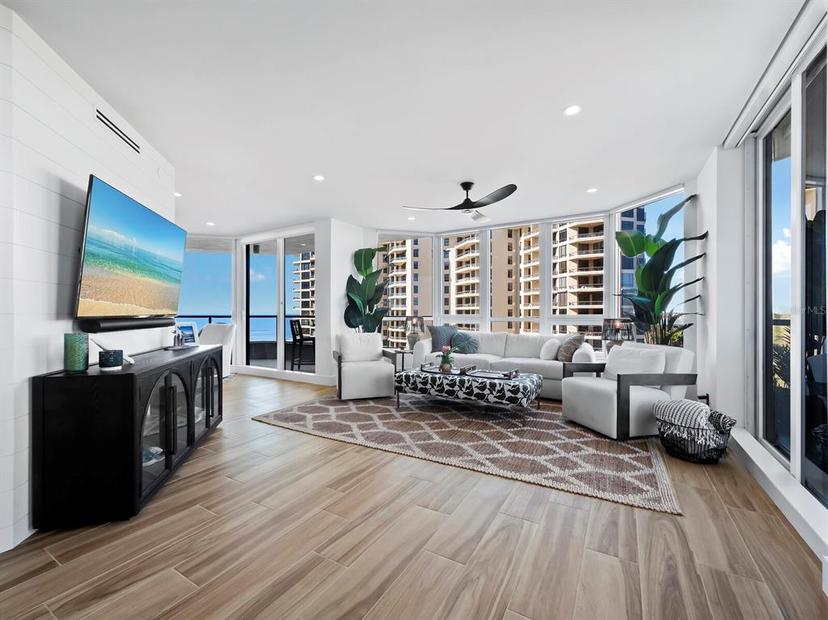 Picture of 1211 Gulf Of Mexico Drive Unit 401, Longboat Key FL 34228