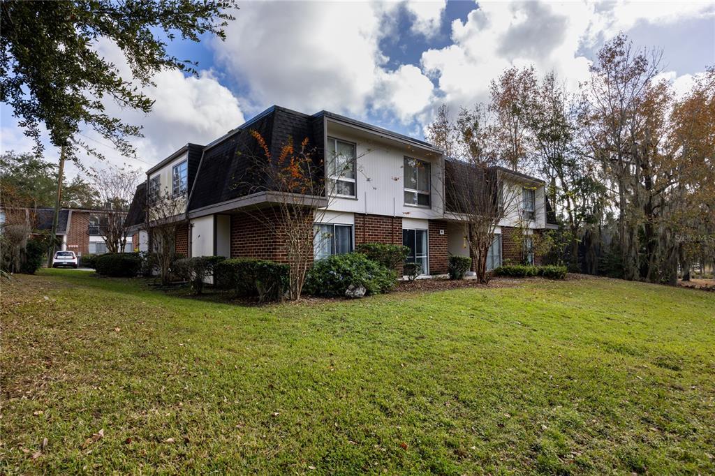 Picture of 1700 SW 16Th Court Unit K22, Gainesville, FL 32608